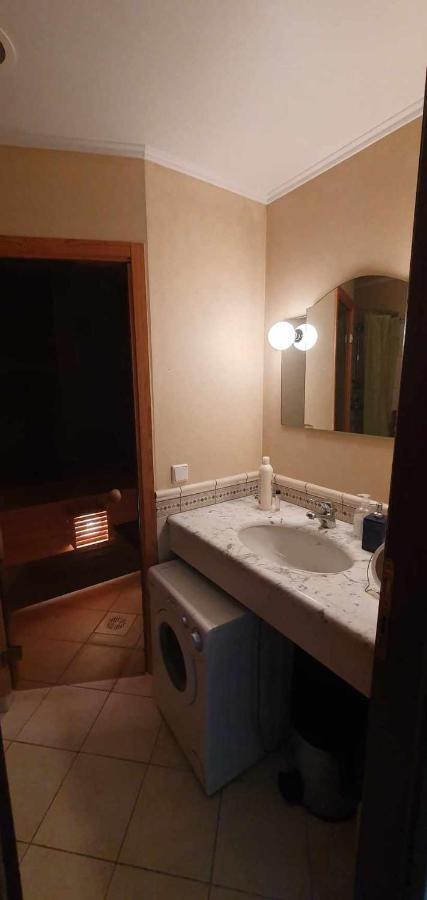 Cozy Apartment On The Town Hall Square Ταλίν Εξωτερικό φωτογραφία
