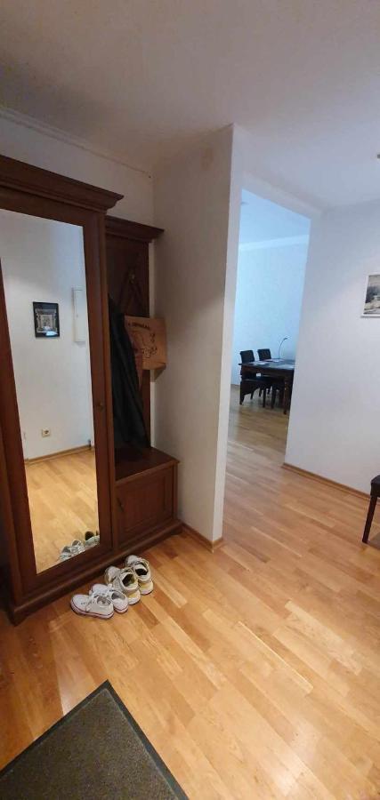 Cozy Apartment On The Town Hall Square Ταλίν Εξωτερικό φωτογραφία
