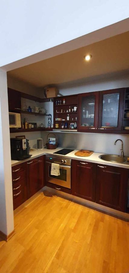 Cozy Apartment On The Town Hall Square Ταλίν Εξωτερικό φωτογραφία